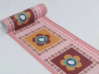 Faixa decorativa rosa com flores