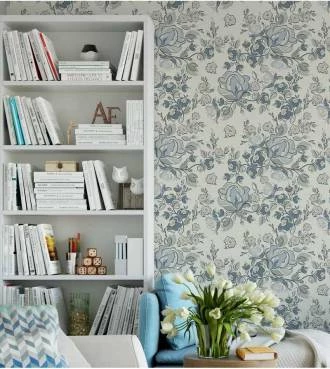 Papel de parede floral com flores azuis