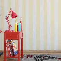 Papel de parede listrado creme e branco 318-2850