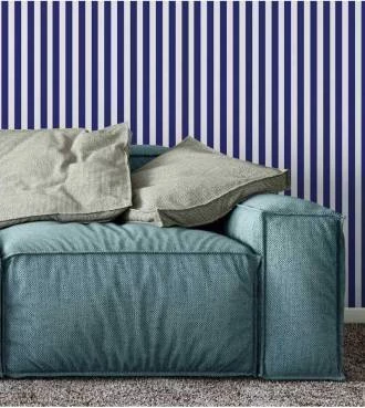 Papel de parede listrado azul royal e branco