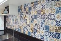 Azulejo Adesivo Azul e Branco Hidráulico 527-4963