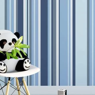 Papel de parede listrado em tons de azul e branco