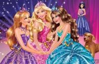 Papel de parede amigas princesas 2676-6811