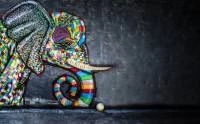 Papel de parede elefante grafite